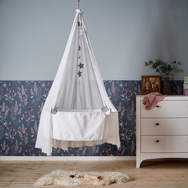 104361_Leander-Classic-Canopy-Cradle-White_5_1200x12003JVG7Gxu0AM0n_600x600.jpg