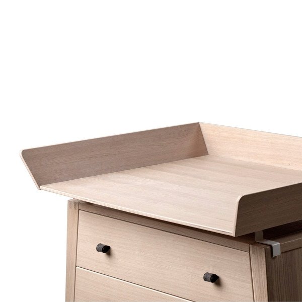 700563_Leander-Linea-Changingunit-Dresser-Oak_0_1200x1200_600x600.jpg