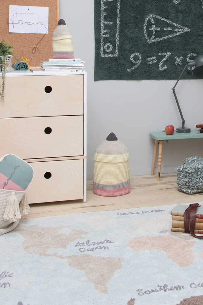 washable-rug-vintage-map-lorena-canals-7.jpg