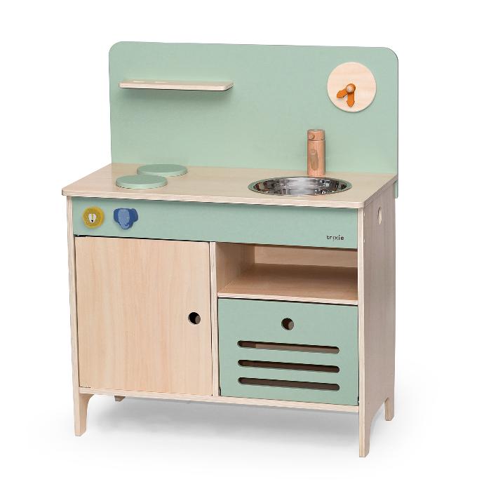 Trixie | Wooden Kitchen