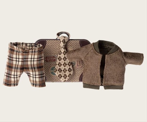[17-4301-00] Maileg | Grandpa Mouse - Jacket, Pants & Tie in Suitcase
